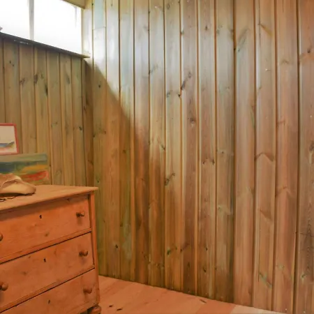 Colorful Comfort In This Bungalow Near A Lake, Beach, Dunes And Sea Noordwijkerhout